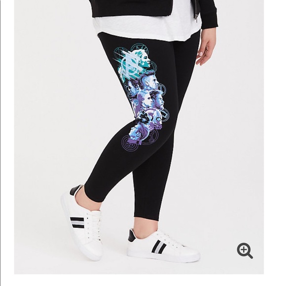 Her Universe Pants - Torrid Her Universe Avenger Character Leggings